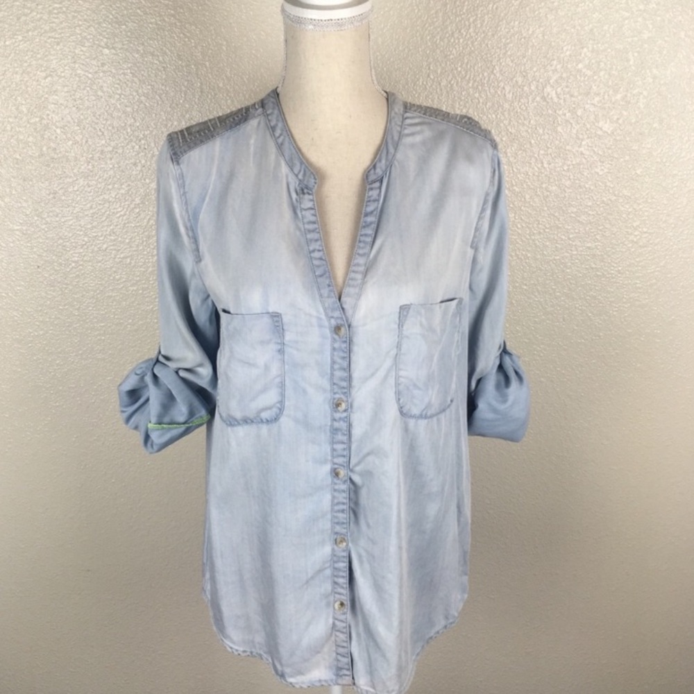Anthropologie Holding Horses chambray top